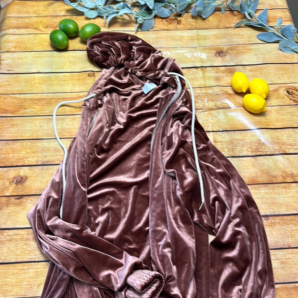 LainaRauma large brown velour hoodie